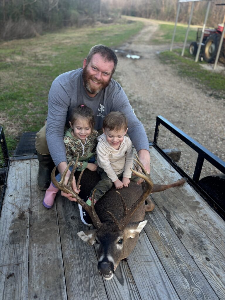 The family that hunts together stays together.